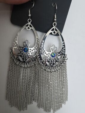Paparazzi Silver Fringe Blue Irridescent Gem Earrings NWT
